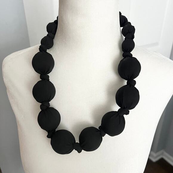 Handmade chunky bauble knot asymmetrical statement bold necklace - Picture 1 of 5